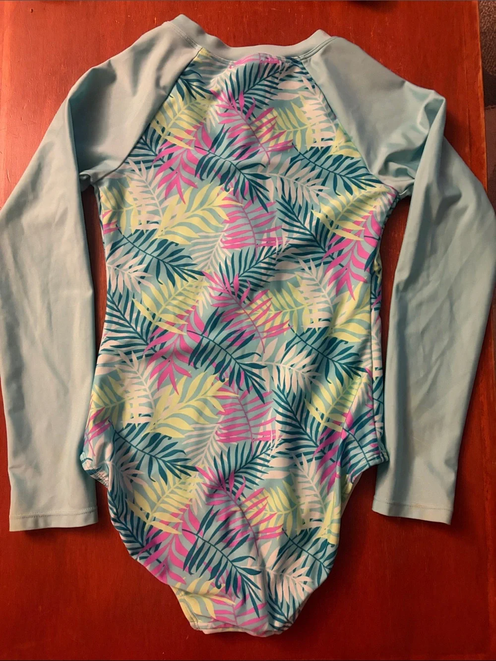 Cat and Jack Size L Girls' Long Sleeve Swimsuit - Aqua Leaf Print